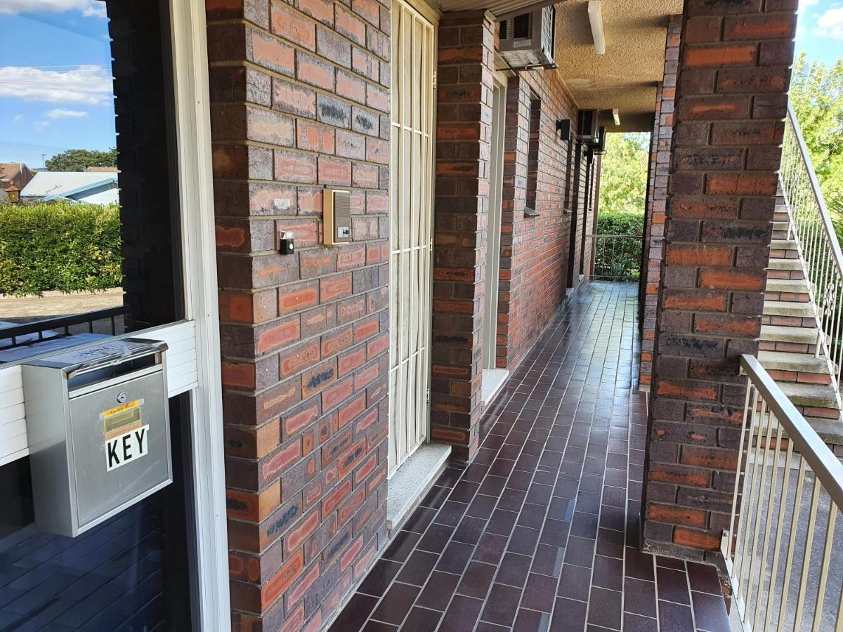 Motel Margeurita Queanbeyan Ngoại thất bức ảnh