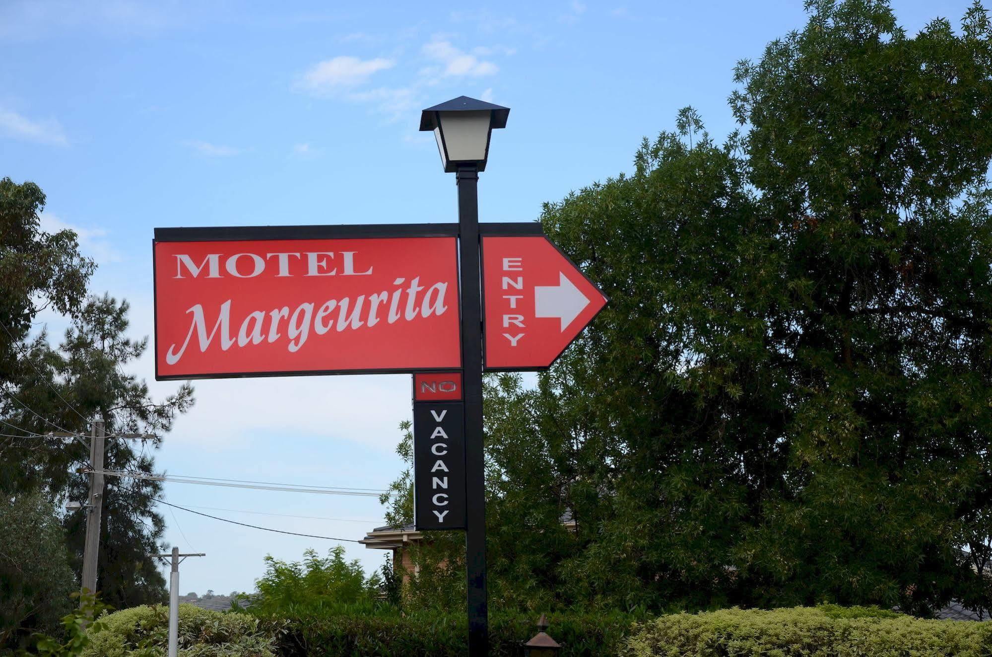 Motel Margeurita Queanbeyan Ngoại thất bức ảnh